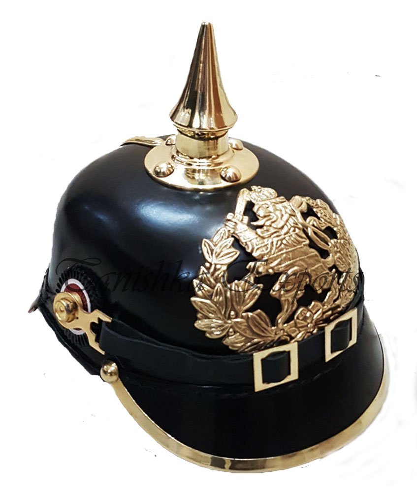 Amazon.com: Medieval Replicas WWI & II German PICKELHAUBE Hessen
